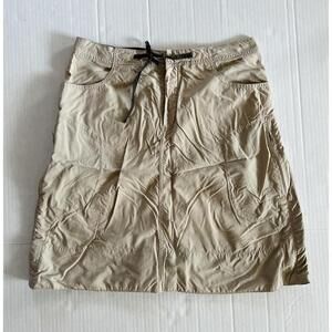 Mountain Hardwear Women Skirt size 12 Khaki Tan Hiking Outdoor Active Stretch